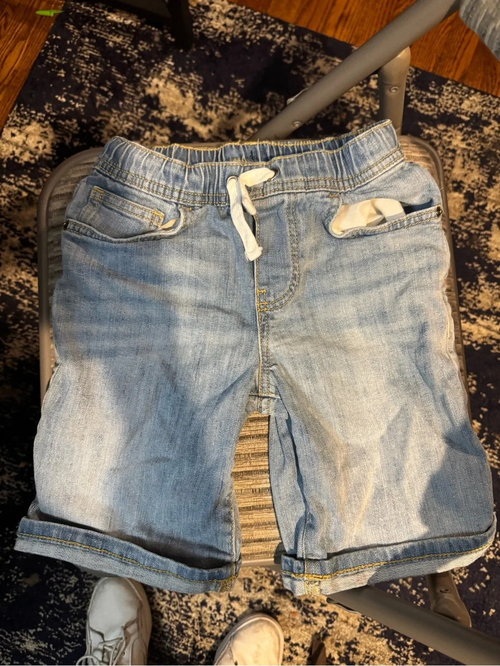 Kids Cat & Jack size medium Light Blue Denim Pull-On Shorts